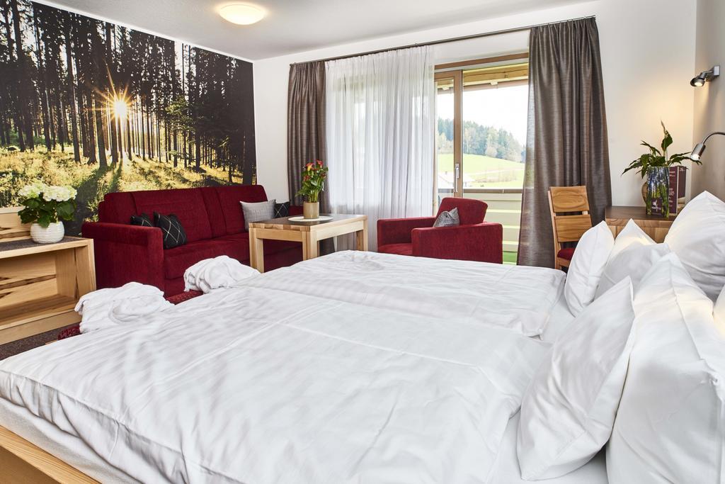 Hotel Der Baeume Drachselsried Esterno foto